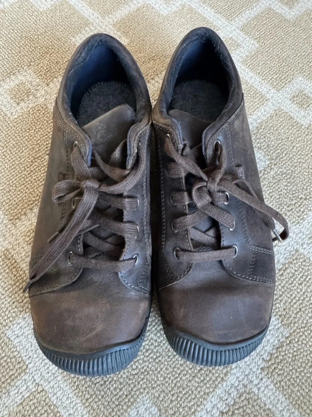 Keen Leather Lace Up Comfort Shoes Casual Low Top Walking Brown Size 9.5